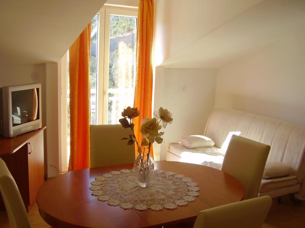 Apartments Vlasic Ston Habitación foto