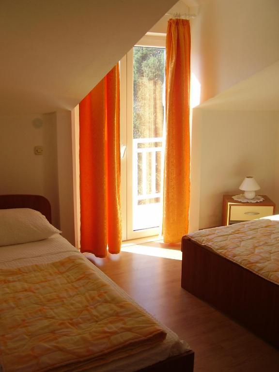 Apartments Vlasic Ston Habitación foto